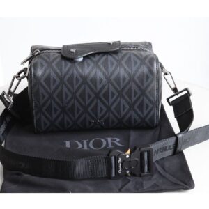 Dior Lingot 22 Black CD Diamond Canvas Bag- DB101